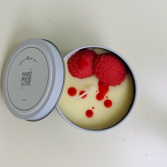 Holloween Zombie candle - Picture 3 of 3